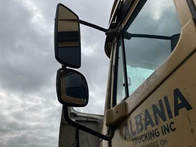 Freightliner Columbia 120 Door Mirror