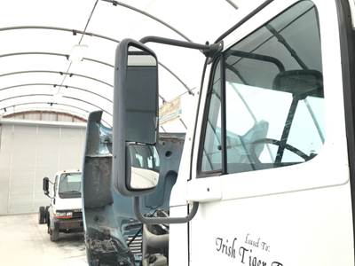 Freightliner Columbia 120 Door Mirror