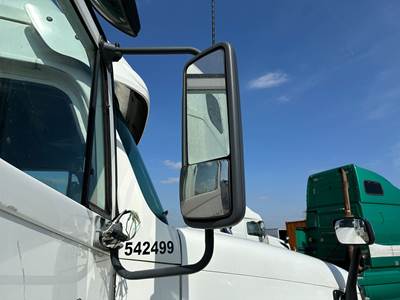 Freightliner Columbia 120 Door Mirror
