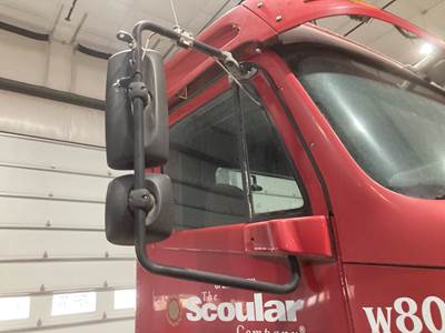 Freightliner Columbia 120 Door Mirror