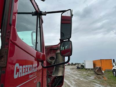 Freightliner Columbia 120 Door Mirror