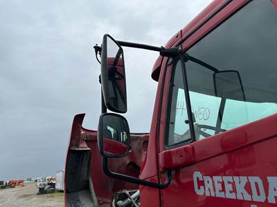 Freightliner Columbia 120 Door Mirror