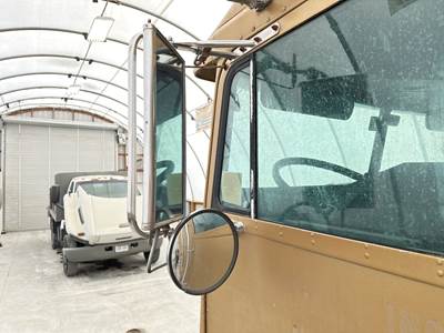 Freightliner FLA Door Mirror