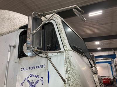 Freightliner FLB Door Mirror