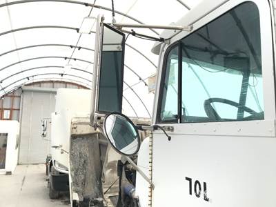 Freightliner FLD112 Door Mirror