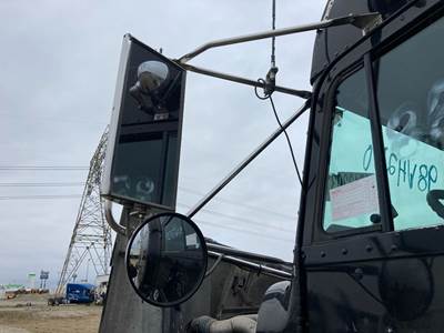 Freightliner FLD120 Door Mirror