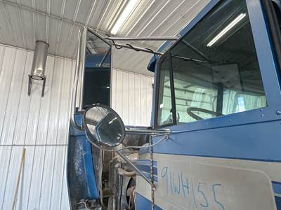Freightliner FLD120 Door Mirror