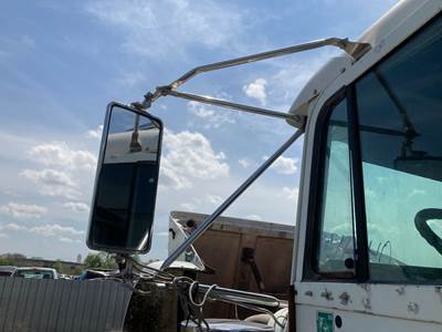 Freightliner FLD120 Classic Door Mirror