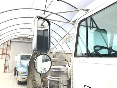 Freightliner FLD120 Classic Door Mirror