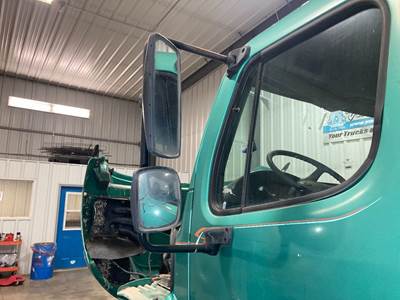 Freightliner M2 106 Door Mirror