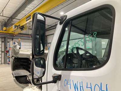 Freightliner M2 106 Door Mirror
