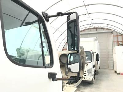 Freightliner M2 106 Door Mirror