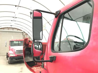 Freightliner M2 106 Door Mirror