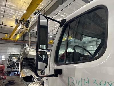Freightliner M2 106 Door Mirror