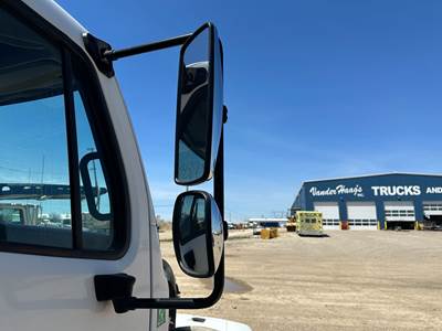 Freightliner M2 106 Door Mirror