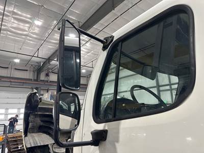 Freightliner M2 106 Door Mirror