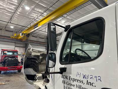 Freightliner M2 106 Door Mirror