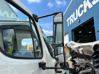 Freightliner M2 106 Door Mirror