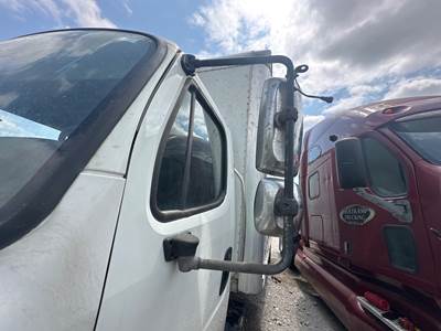 Freightliner M2 106 Door Mirror