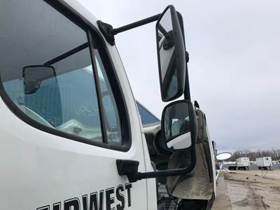 Freightliner M2 112 Door Mirror