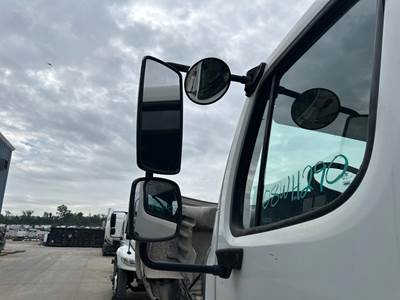 Freightliner M2 112 Door Mirror
