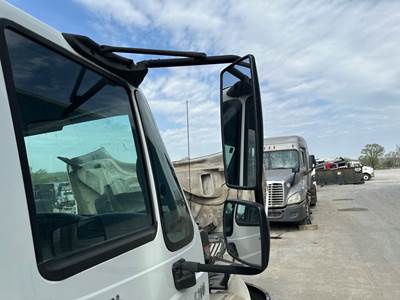 International 4200 Door Mirror
