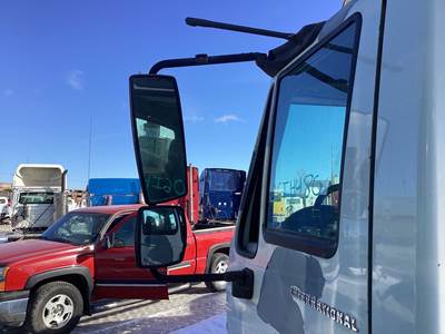 International 8600 Door Mirror