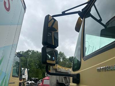 International 8600 Door Mirror