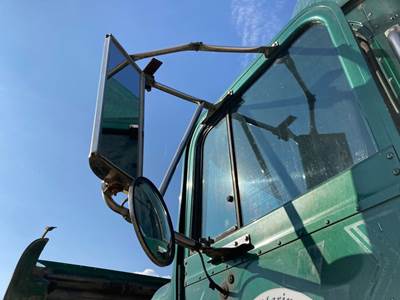 International 9100 Door Mirror