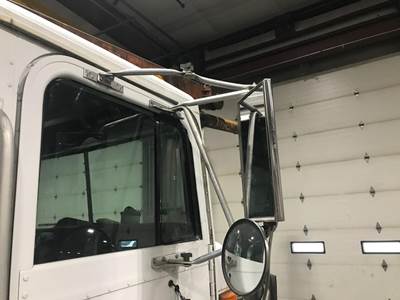 International 9100 Door Mirror