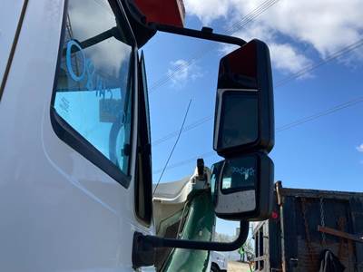 International DuraStar 4300 Door Mirror for a International Durastar (4300)