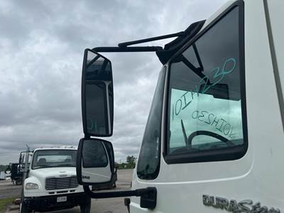 International DuraStar 4300 Door Mirror for a International Durastar (4300)