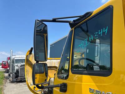 International DuraStar 4300 Door Mirror for a International Durastar (4300)