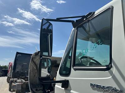 International DuraStar 4300 Door Mirror for a International Durastar (4300)