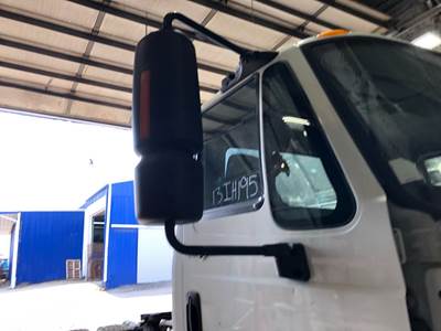 International DuraStar 4400 Door Mirror for a International Durastar (4400)