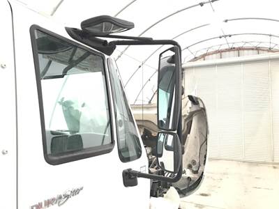 International DuraStar 4400 Door Mirror for a International Durastar (4400)