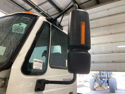 International DuraStar 4400 Door Mirror for a International Durastar (4400)