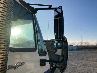 International DuraStar 4400 Door Mirror for a International Durastar (4400)
