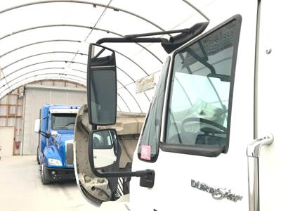 International DuraStar 4400 Door Mirror for a International Durastar (4400)