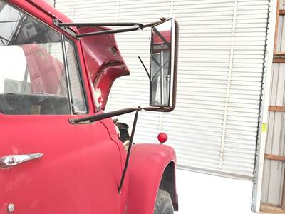 International Loadstar 1800 Door Mirror for a International 1800 Loadstar