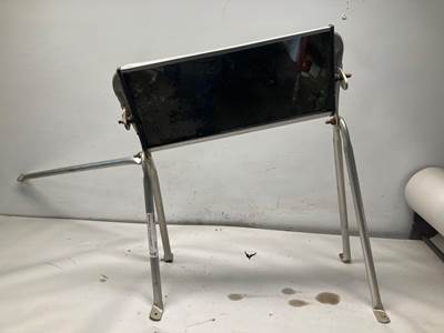 International Loadstar 1800 Door Mirror for a International 1800 Loadstar