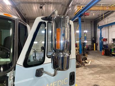 International TerraStar Door Mirror