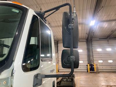 International TranStar 8600 Door Mirror for a International Transtar (8600)