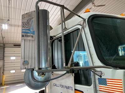 Kenworth T300 Door Mirror