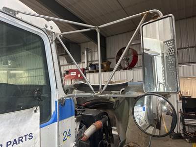 Kenworth T300 Door Mirror