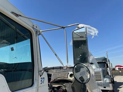 Kenworth T300 Door Mirror