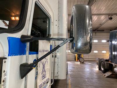 Kenworth T370 Door Mirror