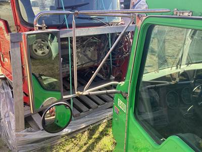 Kenworth T370 Door Mirror