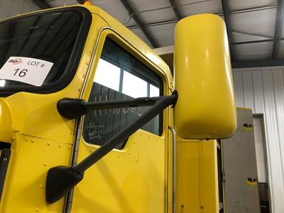 Kenworth T440 Door Mirror