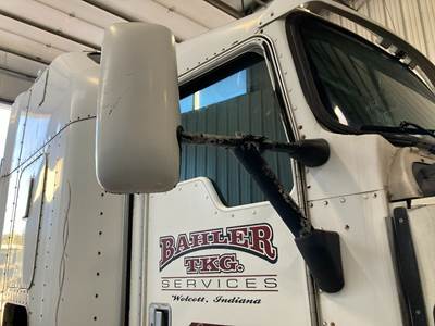 Kenworth T600 Door Mirror